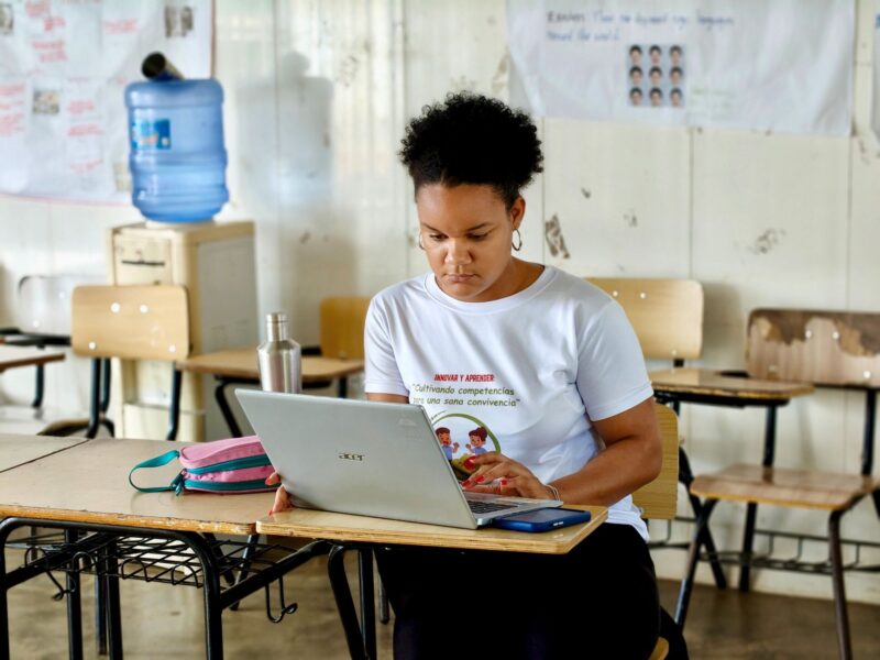 internet escolas públicas Brasil 2026 universalização