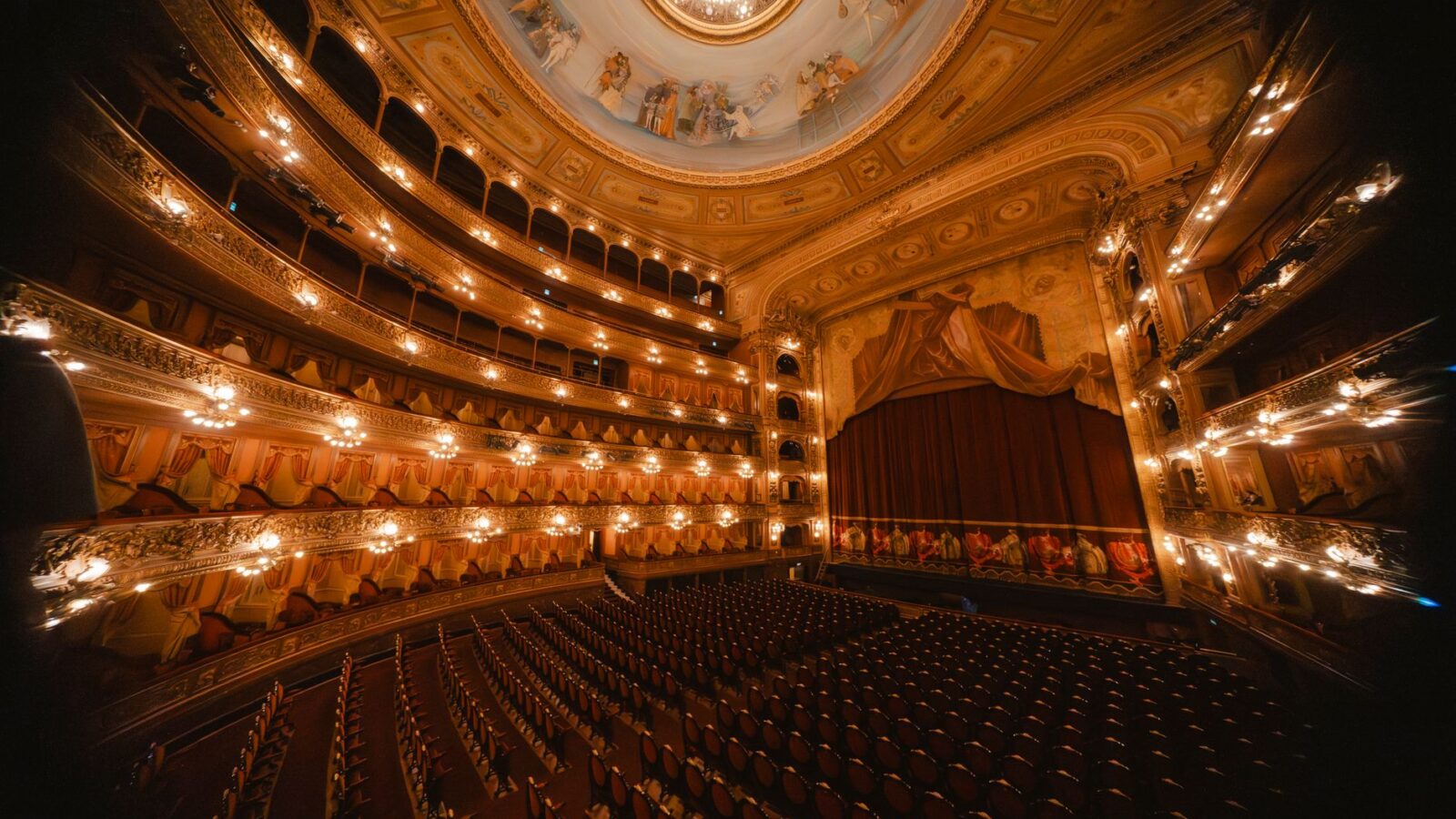 Teatro e arte cultural financiados pela Lei Rouanet 8313