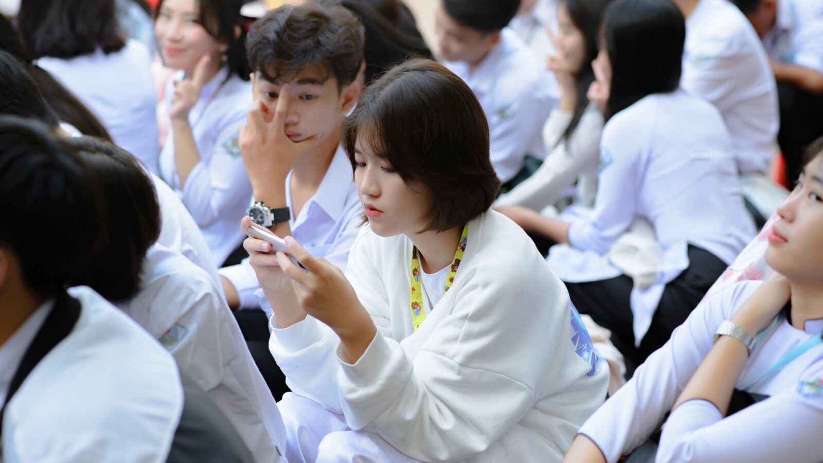 70% dos alunos do Ensino Médio usam IA generativa — TIC Educação 2024 CETIC.br