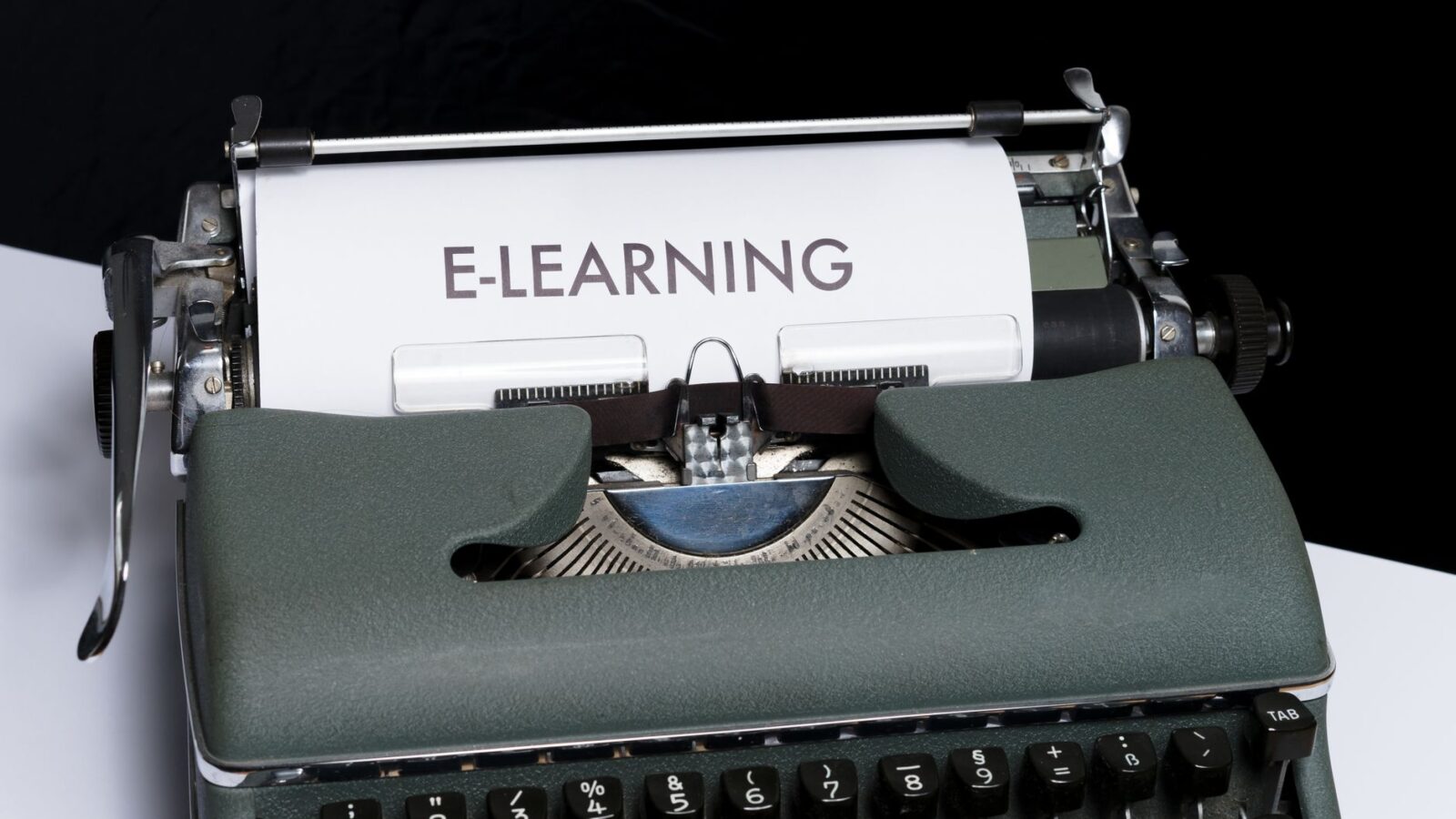 SCORM xAPI padrão e-learning LMS cursos EaD